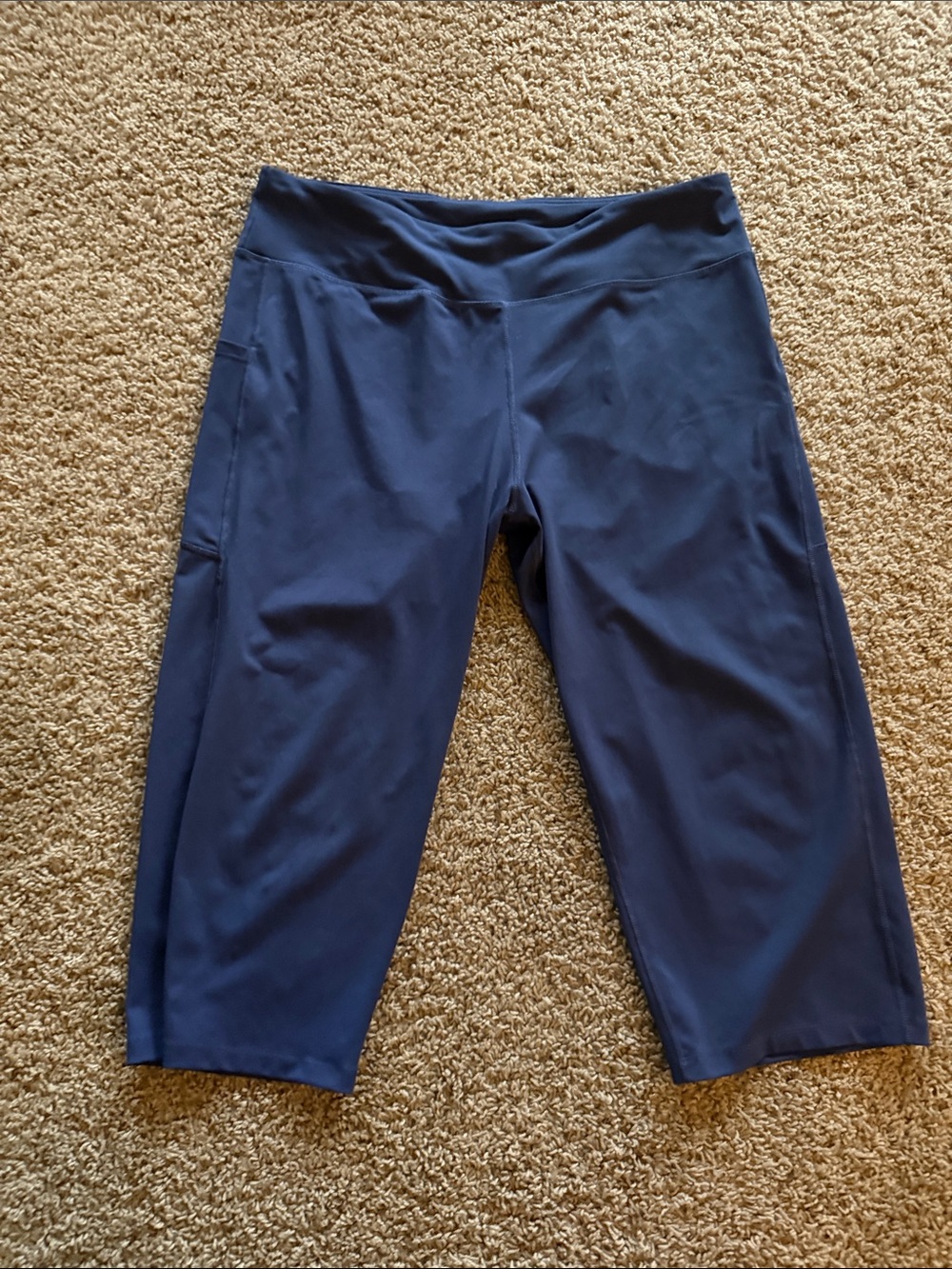 Baleaf Navy High-Waist Capri Leggings with Side Pockets